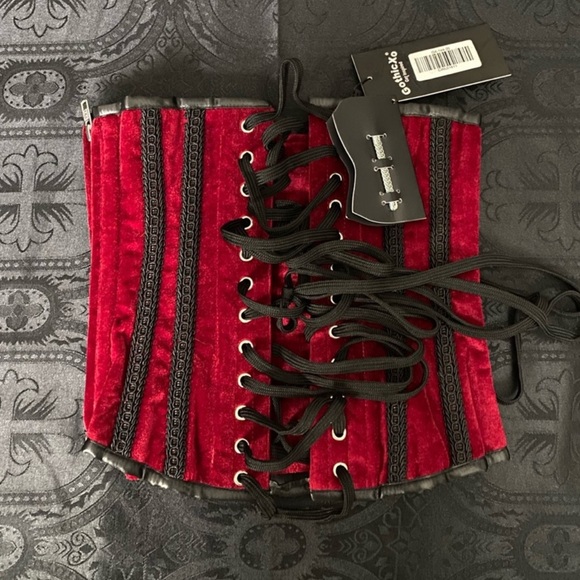 gothic red underbust corset - Picture 2 of 3
